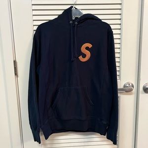 Supreme S Logo Hoodie in Navy Size Medium